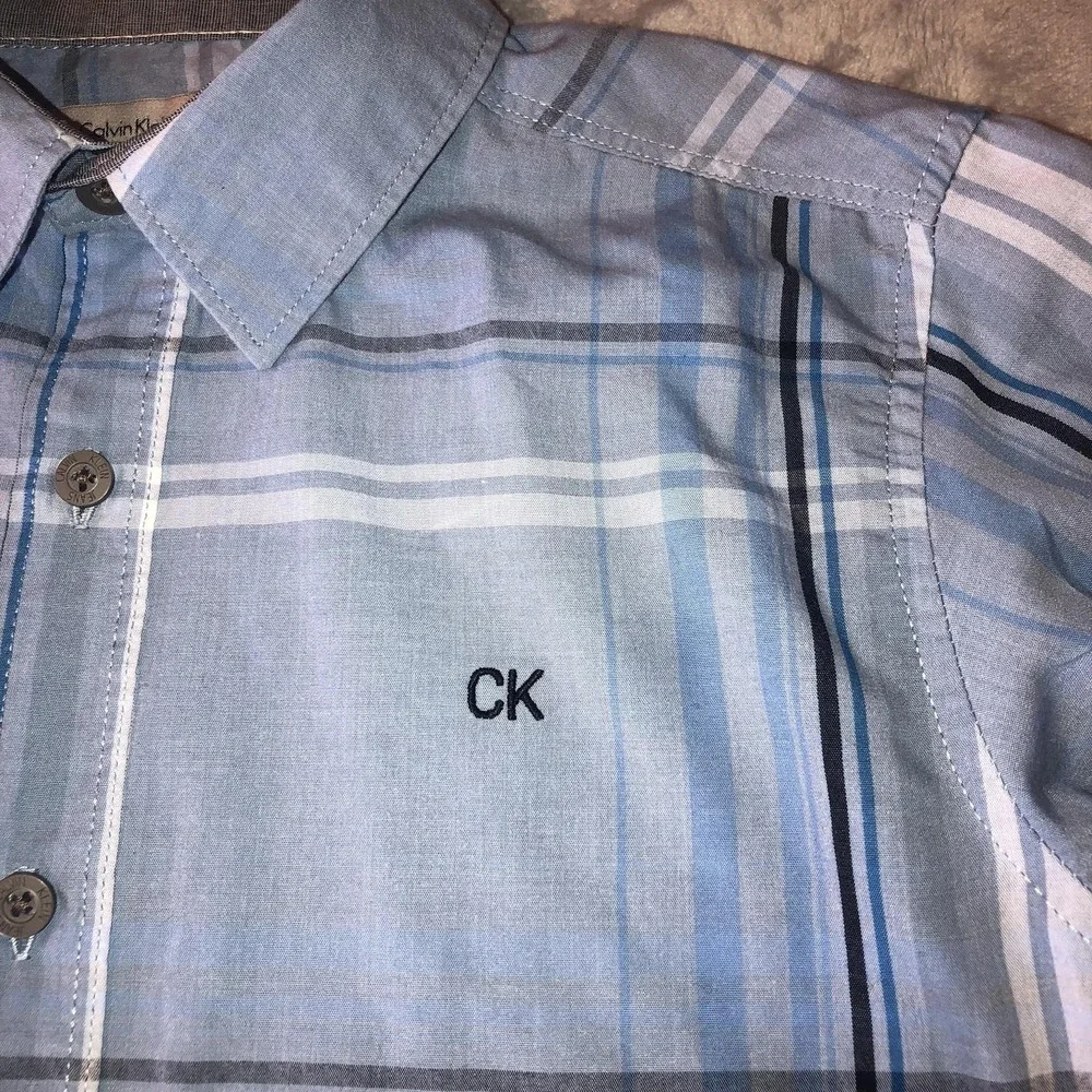 Calvin Klein Jeans Shirt‎ Boys Size 8 Blue Plaid Button Up Long Sleeve CK Logo
